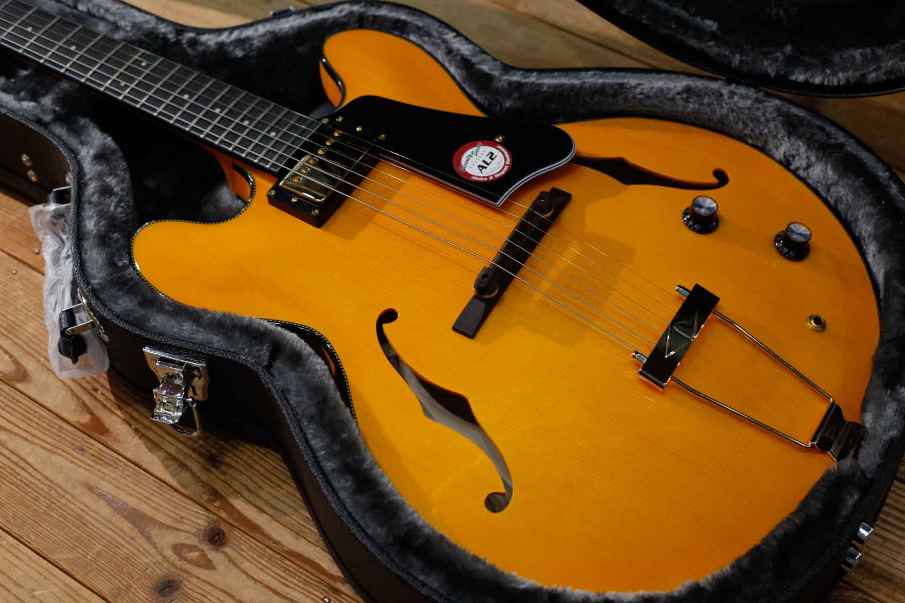 Seventy Seven Guitars EXRUBATO-ONE ｜ ANA - Guitar Shop Hoochie's