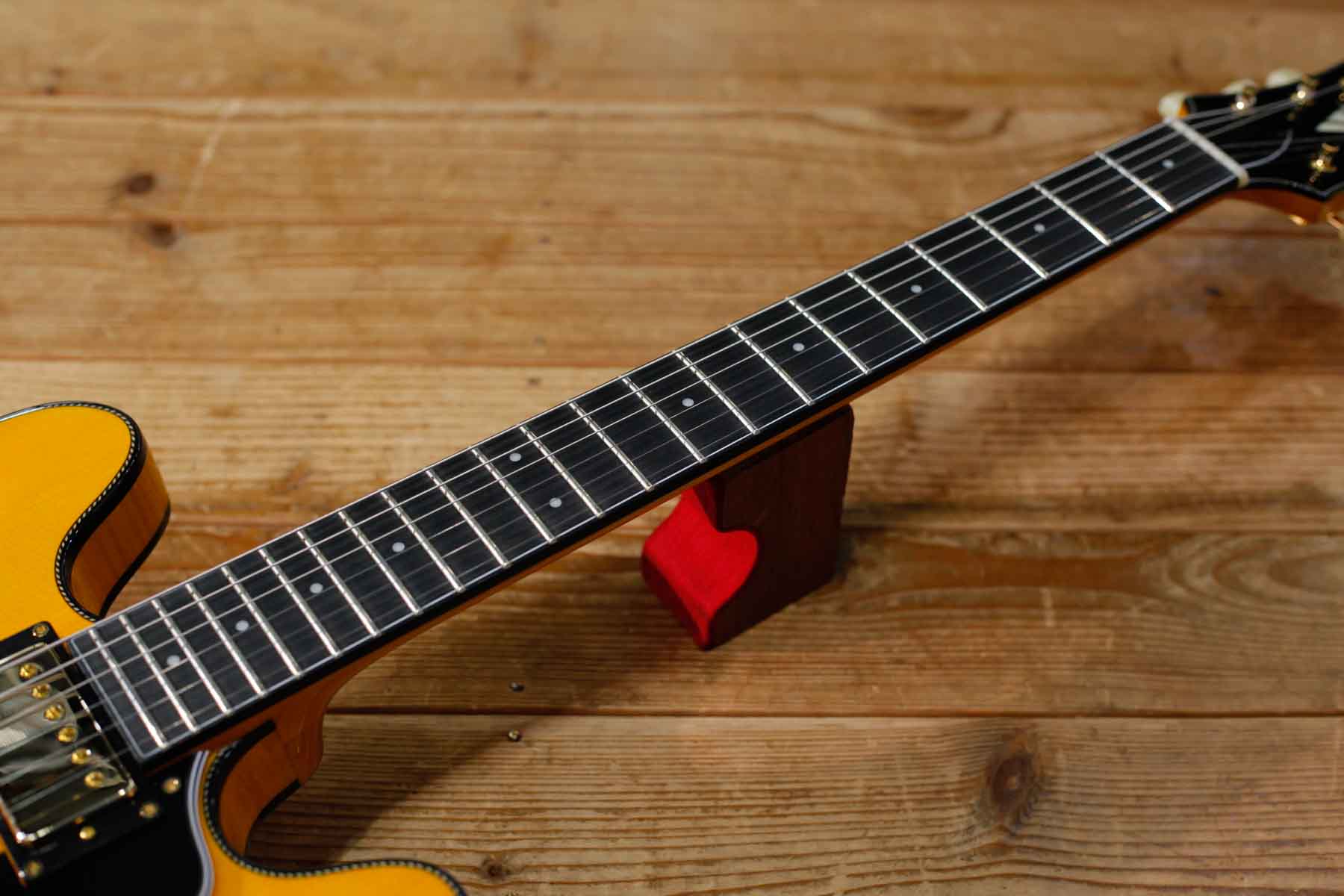 Seventy Seven Guitars EXRUBATO-ONE ｜ ANA - Guitar Shop Hoochie's